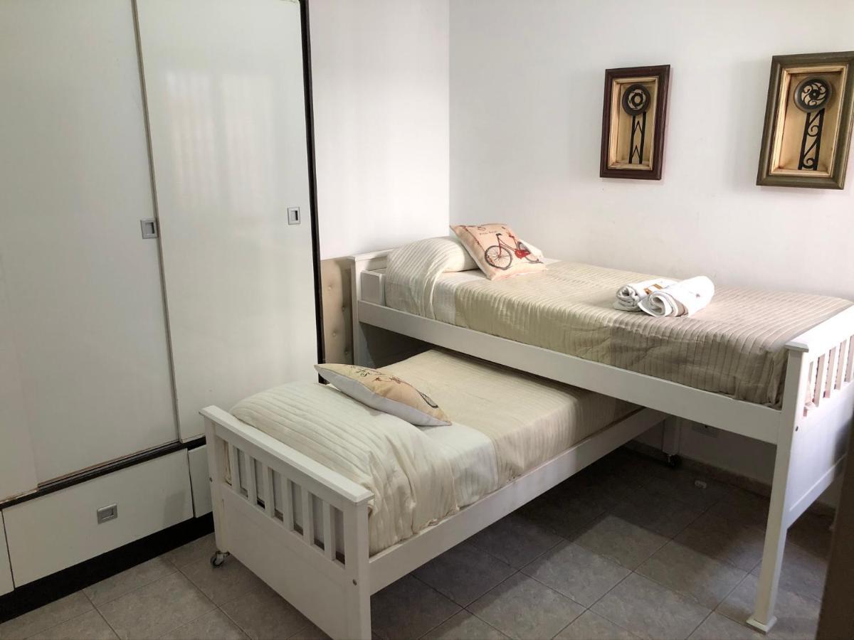 Departamento Ludmila Apartment Villa Maria Bagian luar foto